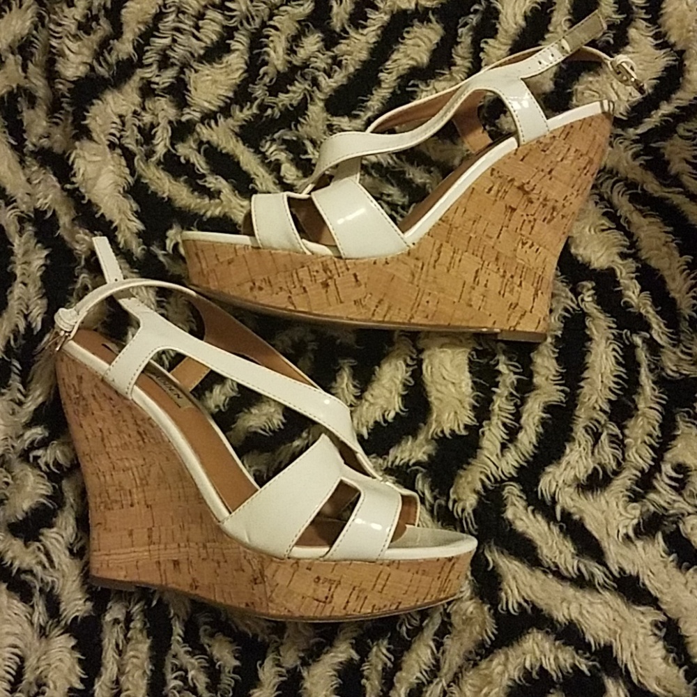 White Wedges - image 2